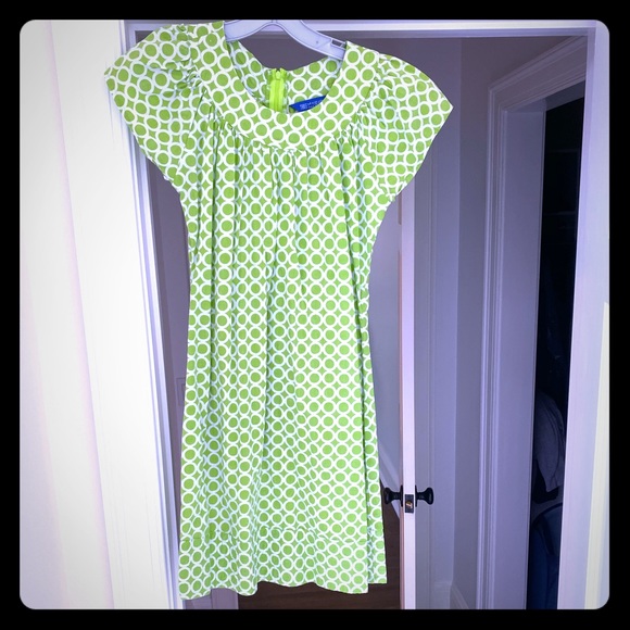 Three Islands Dresses & Skirts - Three Islands lime green geometric cotton dress